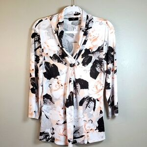 Tahari Floral Print Women's Top. 3/4 Length Sleeves. Large